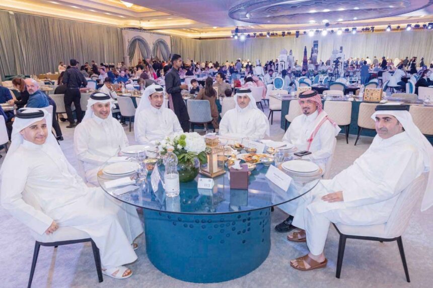 Minister of Environment and Climate Change and MD & CEO of Qatar Rail H E Dr. Abdulla bin Abdulaziz bin Turki Al Subaie with high-ranking officials  and staff of Qatar Rail during the Iftar event.