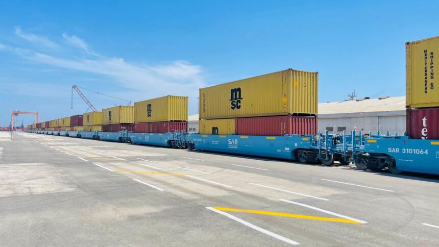 Inaugural rail cargo operation links Al Jubail to Al Riyadh ‣ WorldCargo News