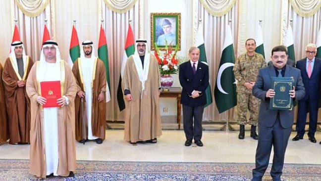 Pakistan, UAE sign five accords of cooperation in railway, mining, other sectors